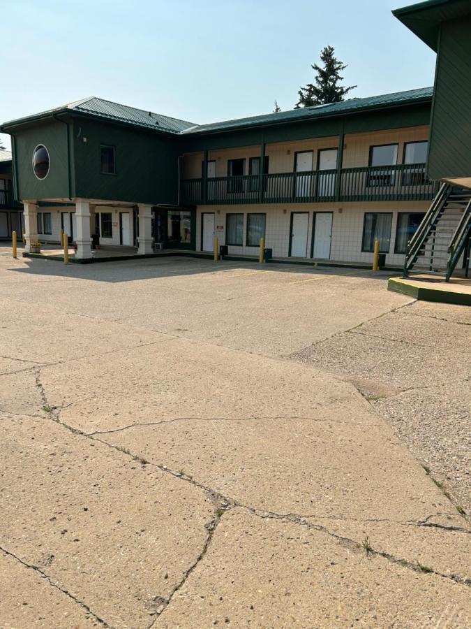 古德奈特汽车旅馆 劳埃德明斯特 外观 照片